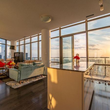 Unbelievable Penthouse View With 3 Bedrooms Toronto Bagian luar foto