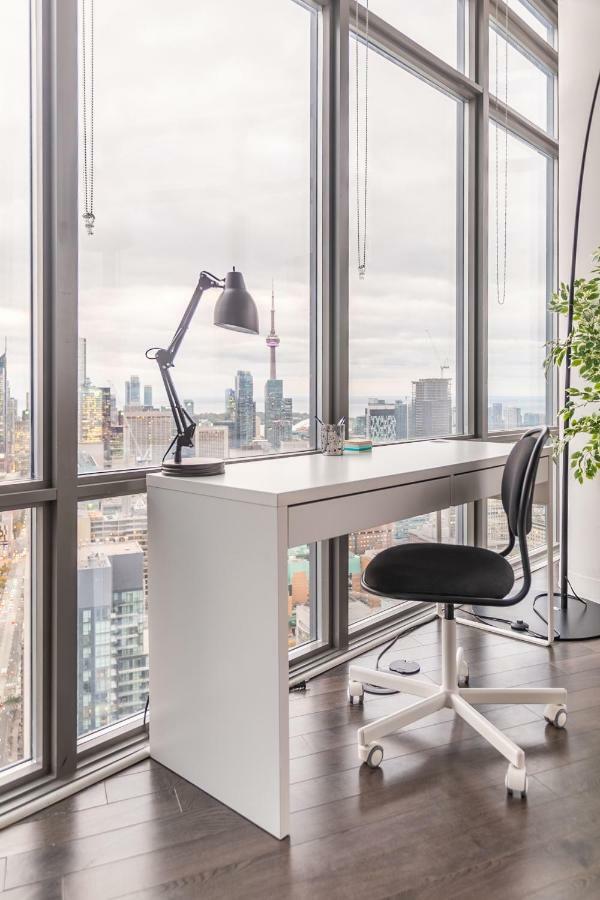 Unbelievable Penthouse View With 3 Bedrooms Toronto Bagian luar foto